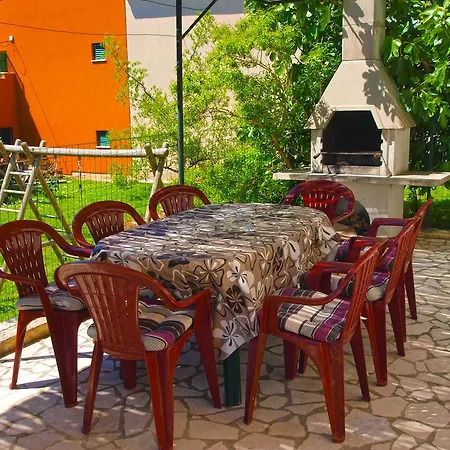 House 1096 Holiday home *