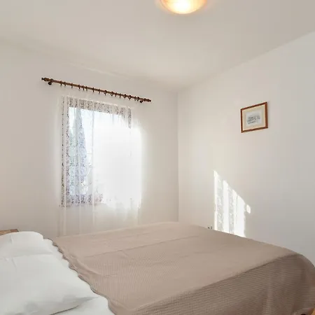 Holiday home House 1096 Premantura