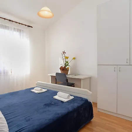 Holiday home House 1096 Premantura
